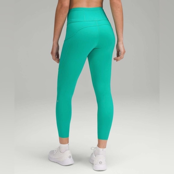 Lululemon Fast and Free High-Rise Tight 25" in Maldives Green - size 4 - Picture 3 of 5